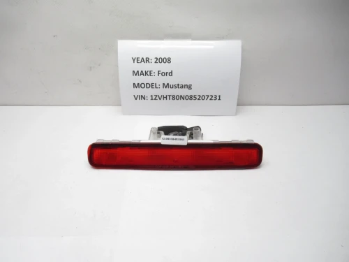 2008-2009 Ford Mustang Used OEM Third Brake Light 4R33-13A613
