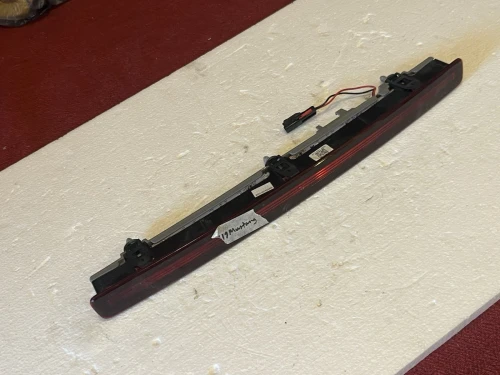 2015-2023 Ford Mustang Used OEM Third Brake Light FR3B-13A613 / FR3B-13A613-AF