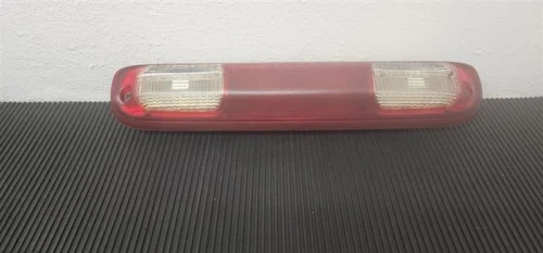 1999-2007 GMC Sierra Used OEM Third Brake Light 19169016