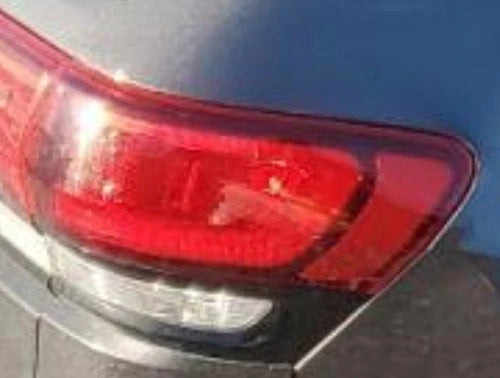 2014-2022 Jeep Grand Cherokee RH Passenger Quarter Panel Mounted Tail Light used OEM tail light assembly