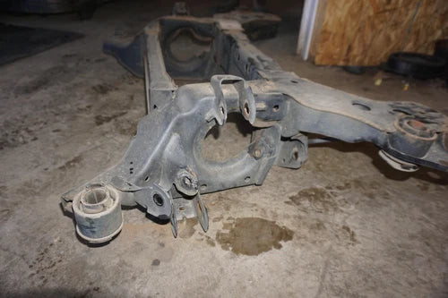 2013-2020 Ford Fusion Titanium Rear Cross-member Sub-frame Oem (hg9z-5035-a)
