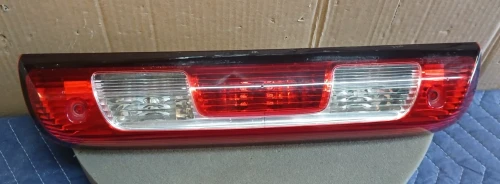 2014-2021 GMC Sierra Used OEM Third Brake Light 23509162