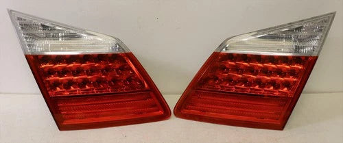 2009-2011 Hyundai Genesis Sedan Rear LH RH Lid Mounted Tail Light Lamps OEM used OEM tail light assembly