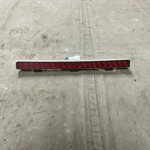 2001-2006 Hyundai Elantra Hatchback Used Third Brake Light