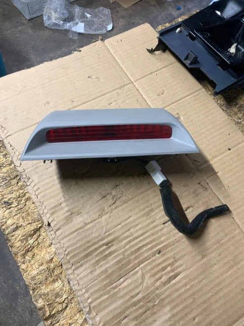 2006-2011 Hyundai Accent Used OEM Third Brake Light