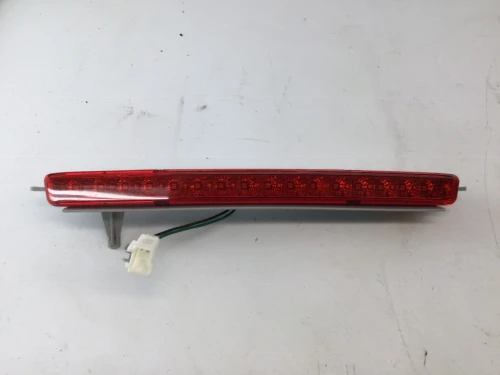 2013-2014 Hyundai Genesis Used Third Brake Light