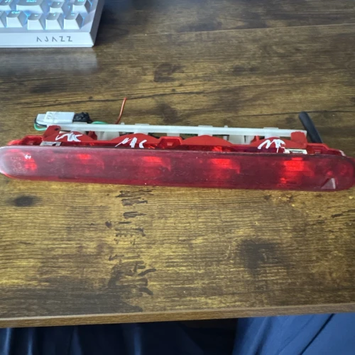 2014 Hyundai i20 Used OEM Third Brake Light 92760-1J000