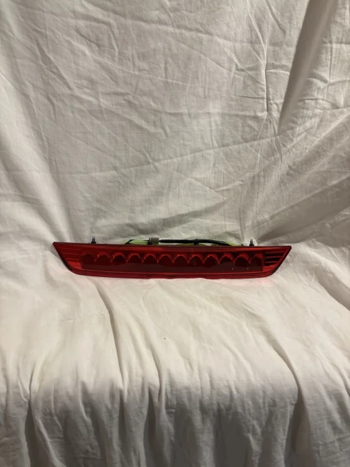 2016-2021 Hyundai Tucson Used OEM Third Brake Light