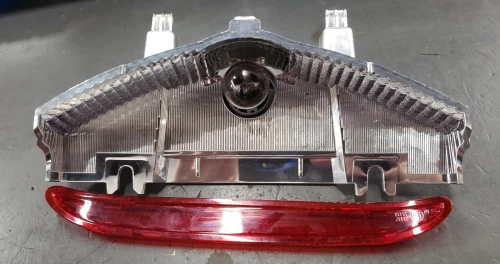 2021-2025 Hyundai Elantra Red Used OEM Third Brake Light