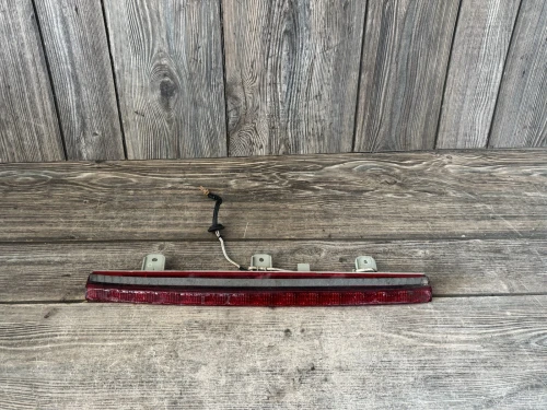 2003-2007 Infiniti G35 LED Coupe Used OEM Third Brake Light