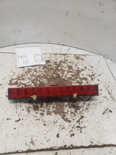 2006 Infiniti M35 Used Third Brake Light