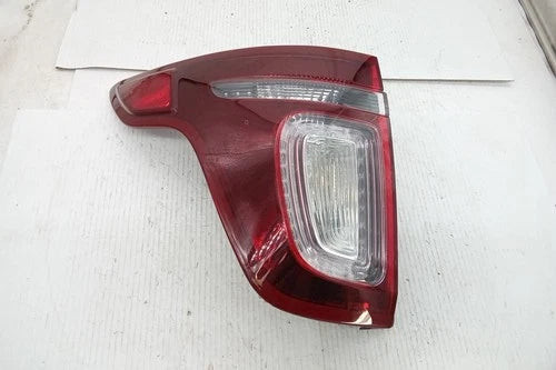 2015 Ford Explorer Driver LH Tail Lamp Assembly OEM used OEM tail light assembly