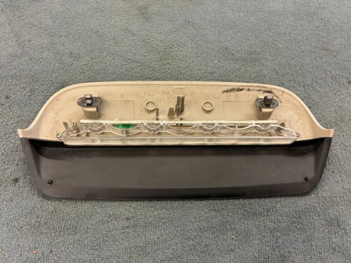 Jaguar XJR / XJ8 / XJ6 Used Third Brake Light 2W93 13A613