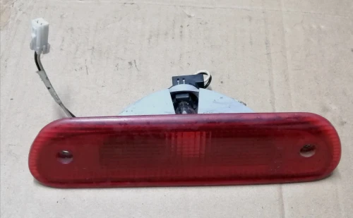 1999-2004 Jeep Grand Cherokee 2.7L Used Third Brake Light