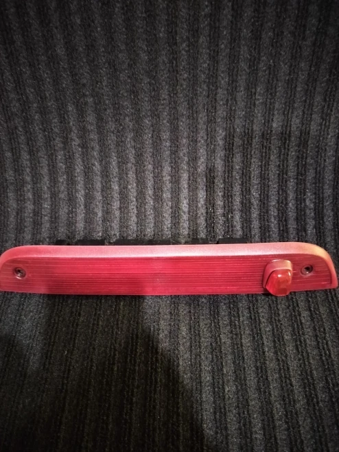 2007-2017 Jeep Patriot LED Red Used Third Brake Light