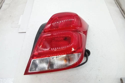 2019 Chevrolet Trax Passenger RH Tail Lamp Assembly OEM used OEM tail light assembly