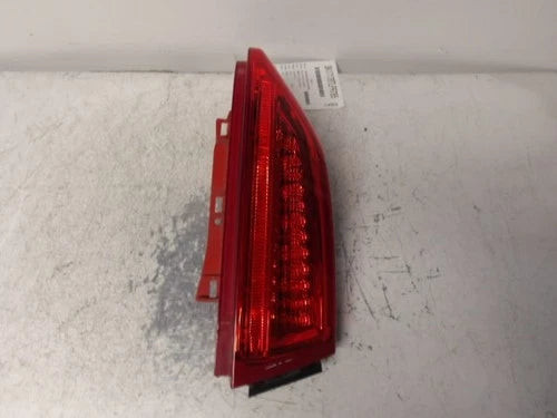2013-2014 Cadillac ATS Passenger RH Tail Light Lamp OEM used OEM tail light assembly