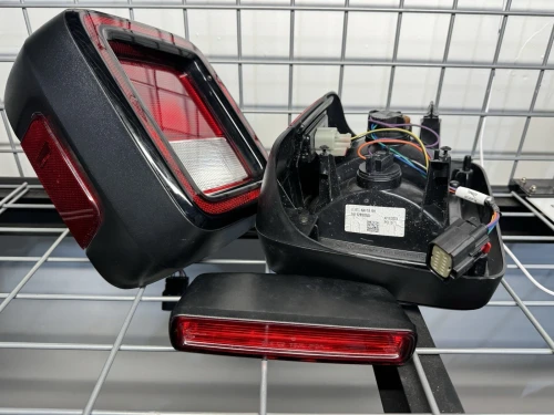 2022-2023 Jeep Wrangler Used OEM Third Brake Light