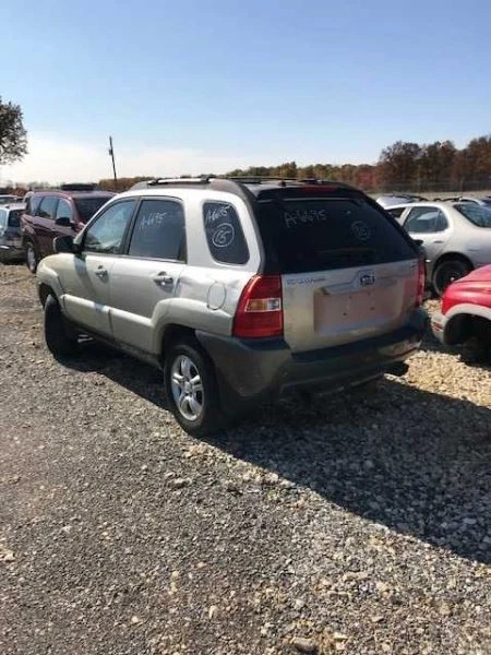 2005 Kia Sportage Used Third Brake Light
