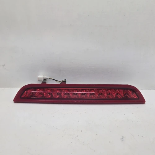 2006-2014 Kia Sedona Red Used OEM Third Brake Light 92700-4D000
