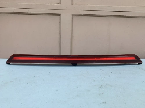 2019-2020 Kia Forte With Camera Used OEM Third Brake Light P7077200