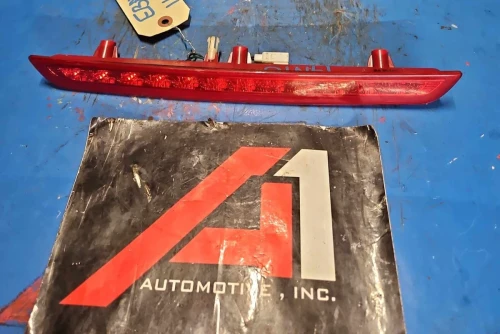 Kia Sorento Used OEM Third Brake Light