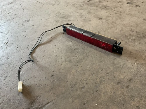 1995-2002 Land Rover Range Rover Used OEM Third Brake Light