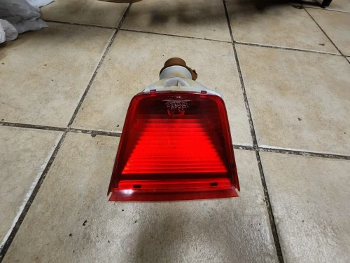 2000-2002 Lincoln LS Used Third Brake Light
