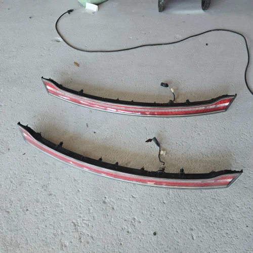 2013-2017 Lincoln MKZ LED Used OEM Third Brake Light DP53138433