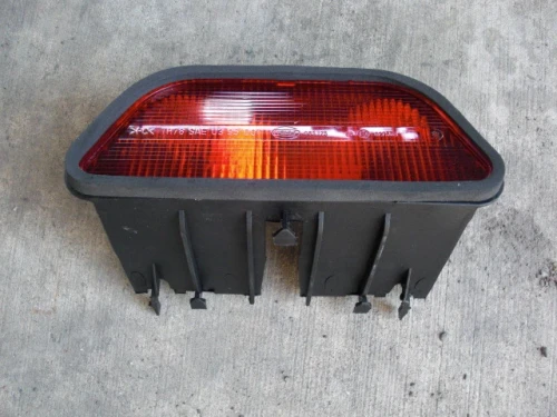 1998-2001 Mercedes-Benz ML320 / ML430 Used Third Brake Light 1638200156