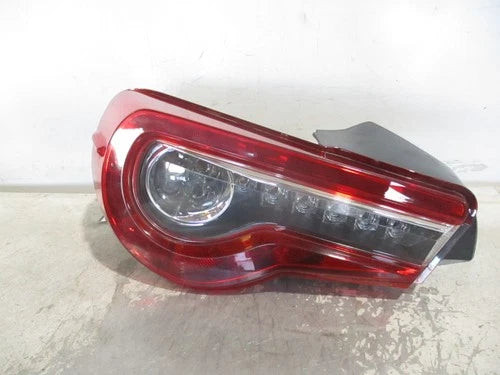 2017-2020 Subaru BRZ Driver LH Tail Light Lamp OEM used OEM tail light assembly