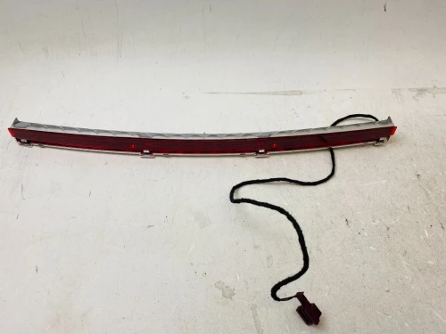 2008-2015 Mercedes-Benz C-Class Used Third Brake Light 2048200056