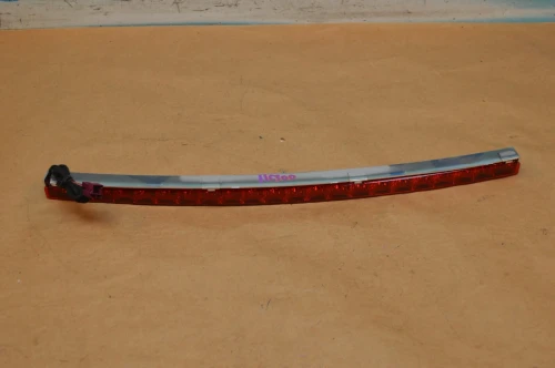 2008-2015 Mercedes-Benz C350 / C300 / C63 Used Third Brake Light 2048200056