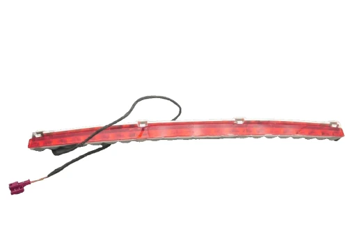 2008-2020 Mercedes-Benz C300 / CLS550 Used OEM Third Brake Light 2048200056
