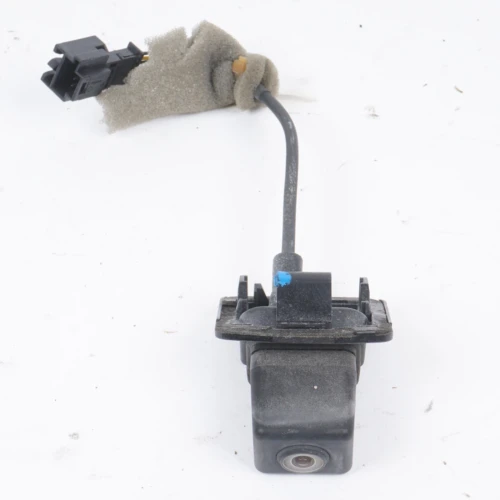 2010-2013 Mercedes-Benz E550 / E400 Used OEM Third Brake Light