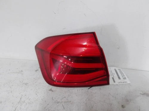 2016-2017 BMW 328i Driver LH Tail Light Lamp OEM used OEM tail light assembly