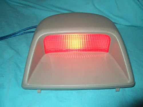 2000-2006 Nissan Sentra Sedan Used OEM Third Brake Light