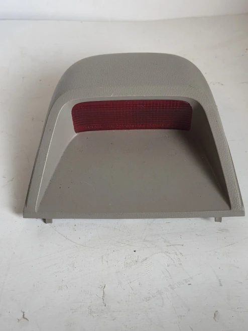2000-2006 Nissan Sentra Used OEM Third Brake Light