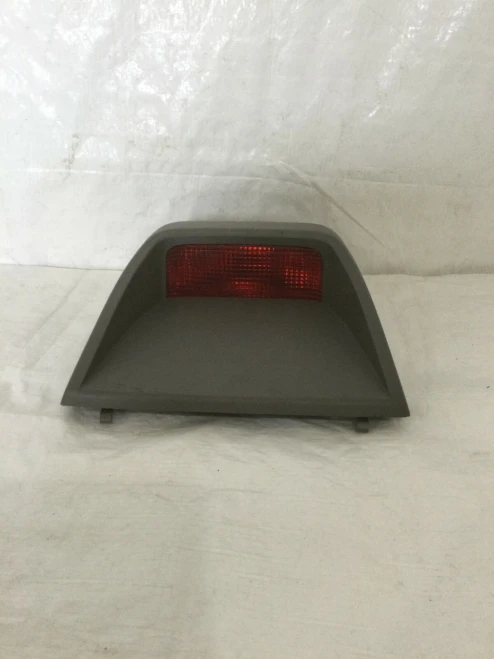 2001-2006 Nissan Sentra Used OEM Third Brake Light