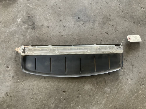 2003-2007 Nissan 350Z Used Third Brake Light 26590-CD001