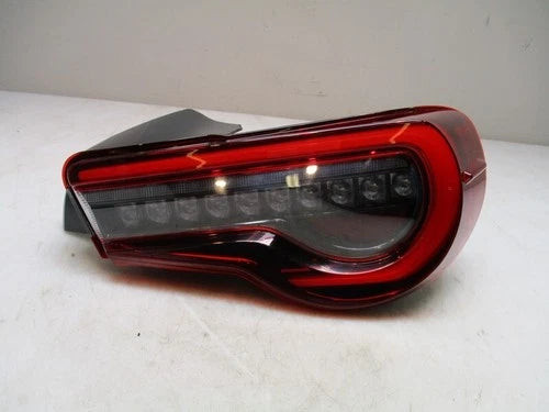 Vland RH Passenger Tail Light Lamp for 2017 Subaru BRZ used OEM tail light assembly