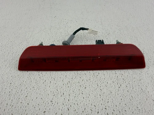 2014-2016 Nissan Rogue LED Used OEM Third Brake Light