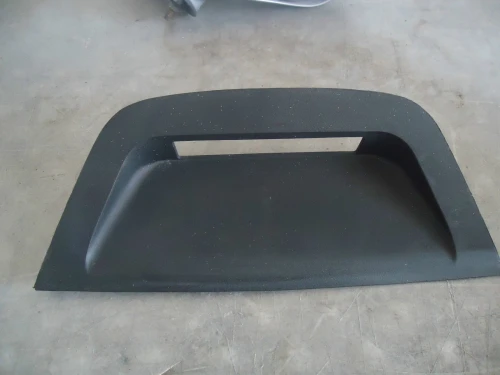 Oldsmobile 88 / 98 Black Used Third Brake Light