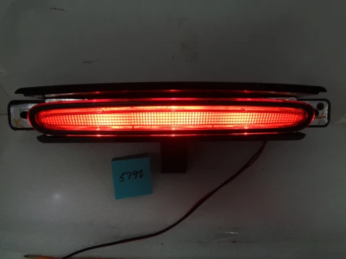 2005-2010 Pontiac G6 Sedan Used Third Brake Light 20823548