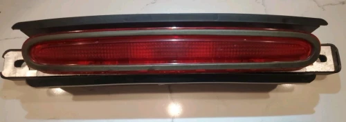 2005-2010 Pontiac G6 Used OEM Third Brake Light 15139476 / 20823548