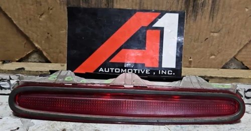 2008 Pontiac G6 Used OEM Third Brake Light