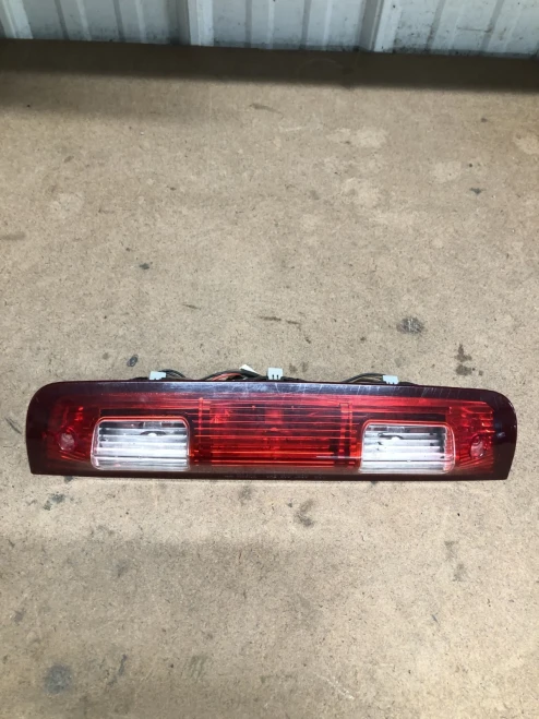 2011-2013 Ram 1500 / 2500 / 3500 / 4500 / 5500 Used Third Brake Light