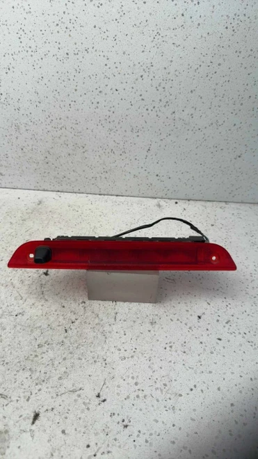 2003 Saturn Vue Used OEM Third Brake Light