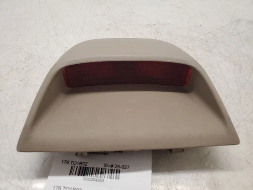 1998-2002 Toyota Corolla Tan Used Third Brake Light 81573-02080