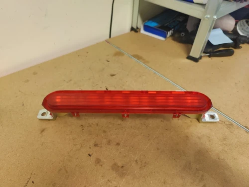 2005-2008 Toyota Corolla Used Third Brake Light 81570-0F011